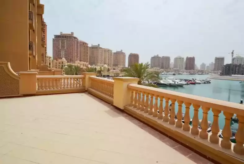 Residential Ready Property 4 Bedrooms S/F Townhouse  for sale in Al Sadd , Doha #9917 - 1  image 